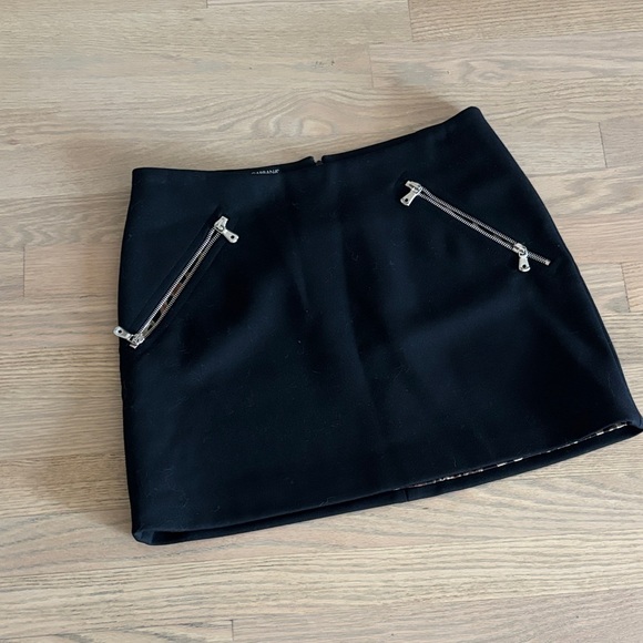 Dolce & Gabbana Virgin Wool Black Mini Skirt with Zipper Cheetah Details 42 Sma - Picture 4 of 7